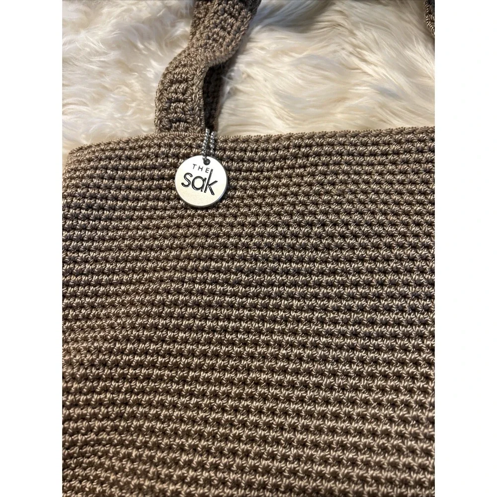 The Sak Crochet Shoulder Bag Purse Lined Taupe Brown Double Handle
